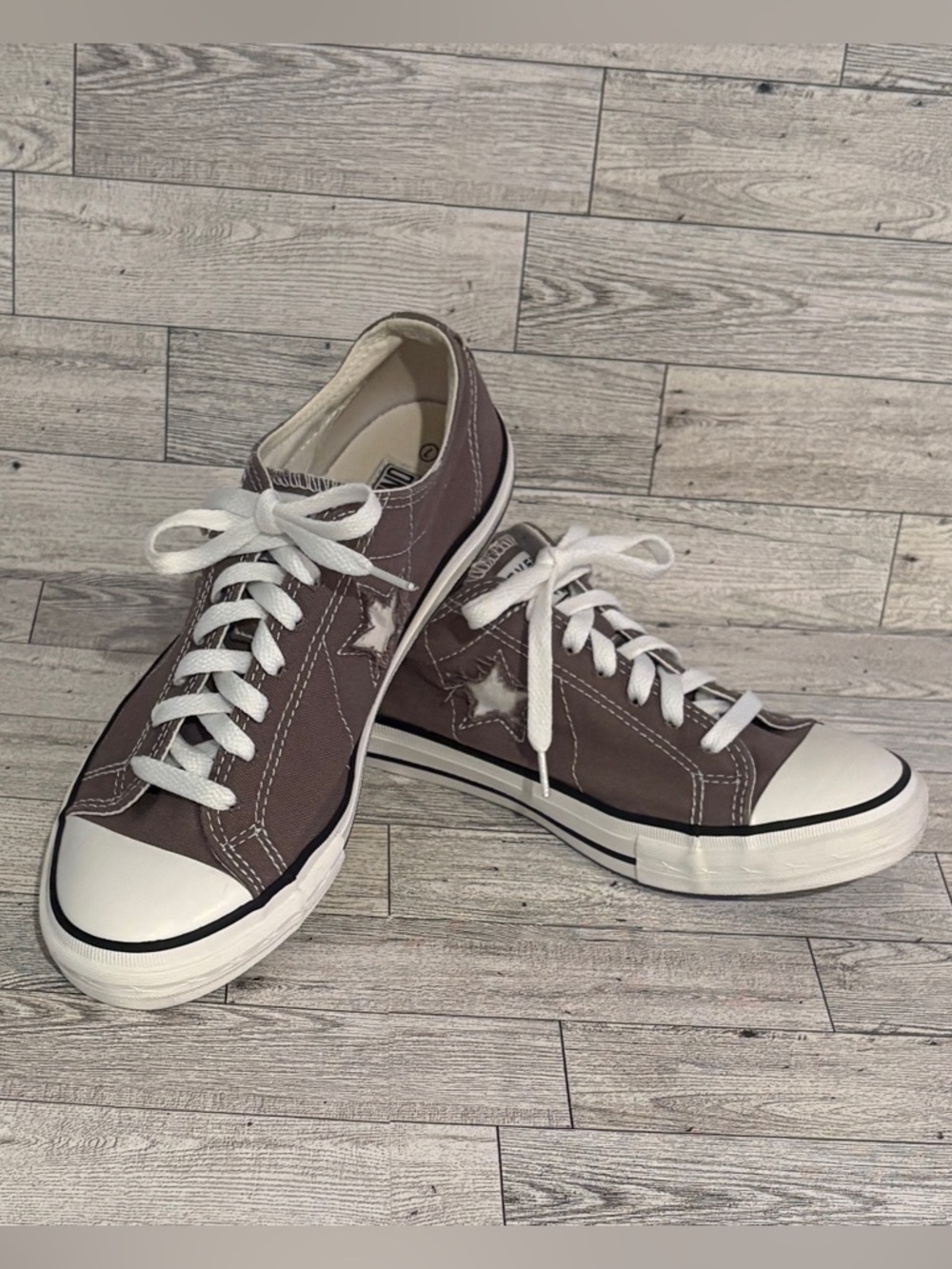 Converse Chuck Taylor All Star Low-Top Sneaker, retail $60
